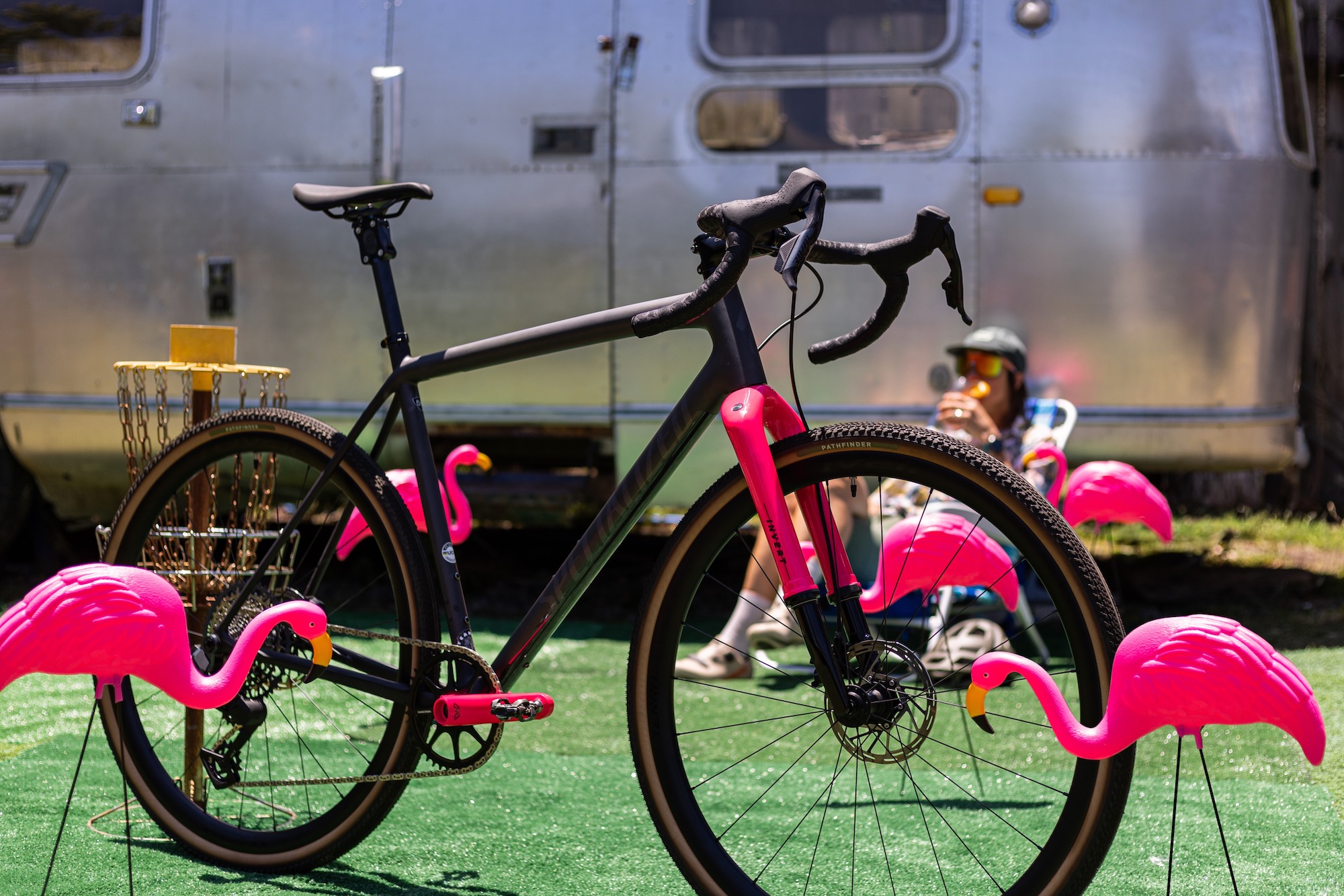 Cane Creek’s Invert Gravel Fork is Available in Flamingo Pink While Supplies Last